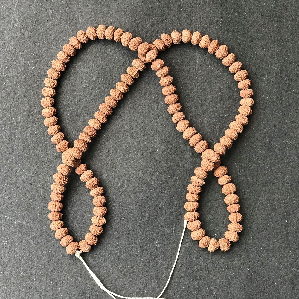 1586518868_7_Mukhi_Rudraksha_Mala_3.jpg