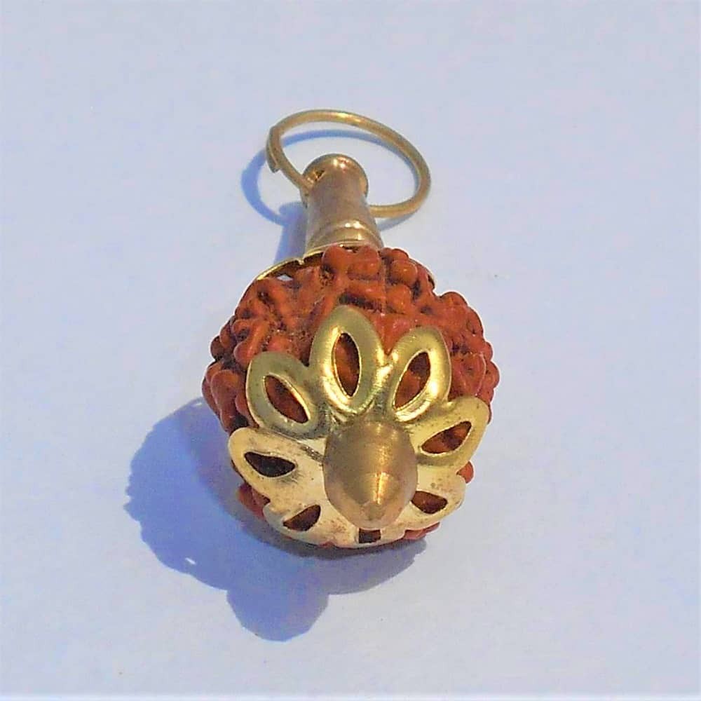 1626710761_Hanuman-Mace-Locket.JPG